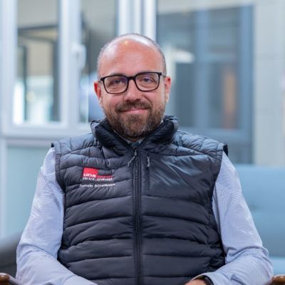 ACCÉLERATEUR DE POTENTIEL